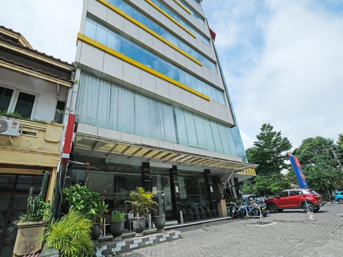 Hotel Grand Citra Makassar Eksteriør bilde